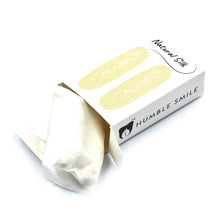 Load image into Gallery viewer, Silk Dental Floss, Peppermint, Dispenser With 3x30 Meters Floss
